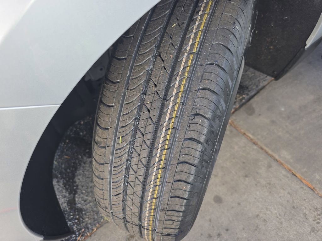 Used 2022 Chevrolet Equinox LT image 30