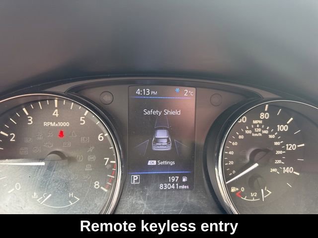 Used 2018 Nissan Rogue SV AWD/4WD image 12