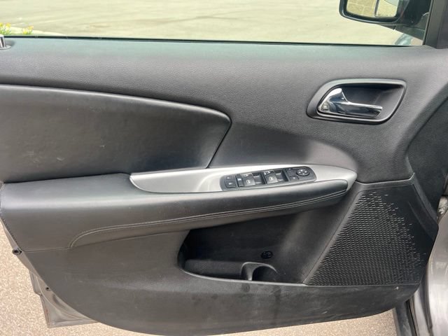 Used 2012 Dodge Journey SXT FWD image 18