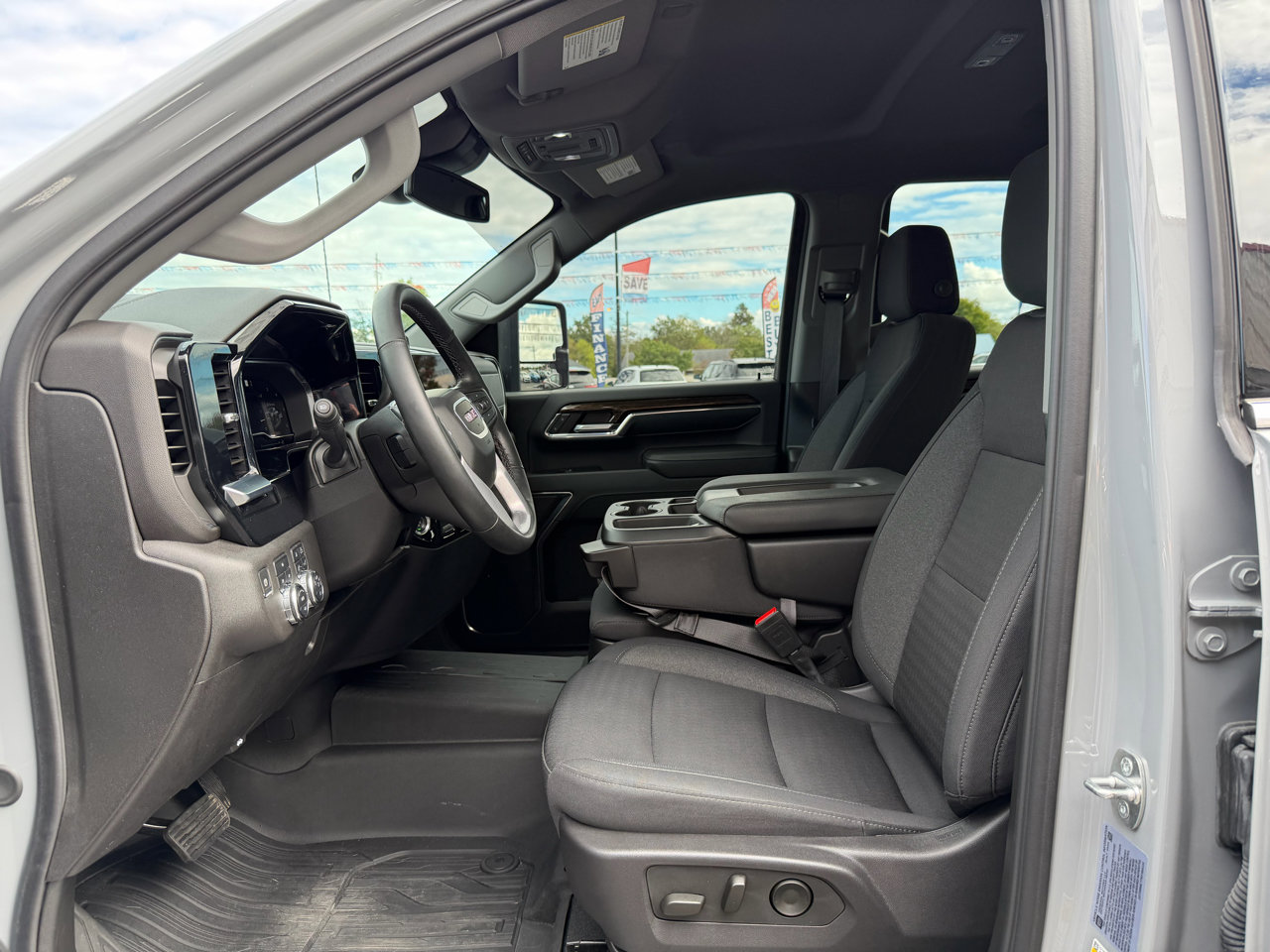 Used 2024 GMC Sierra 2500 SLE w/ SLE Value Package; image 16