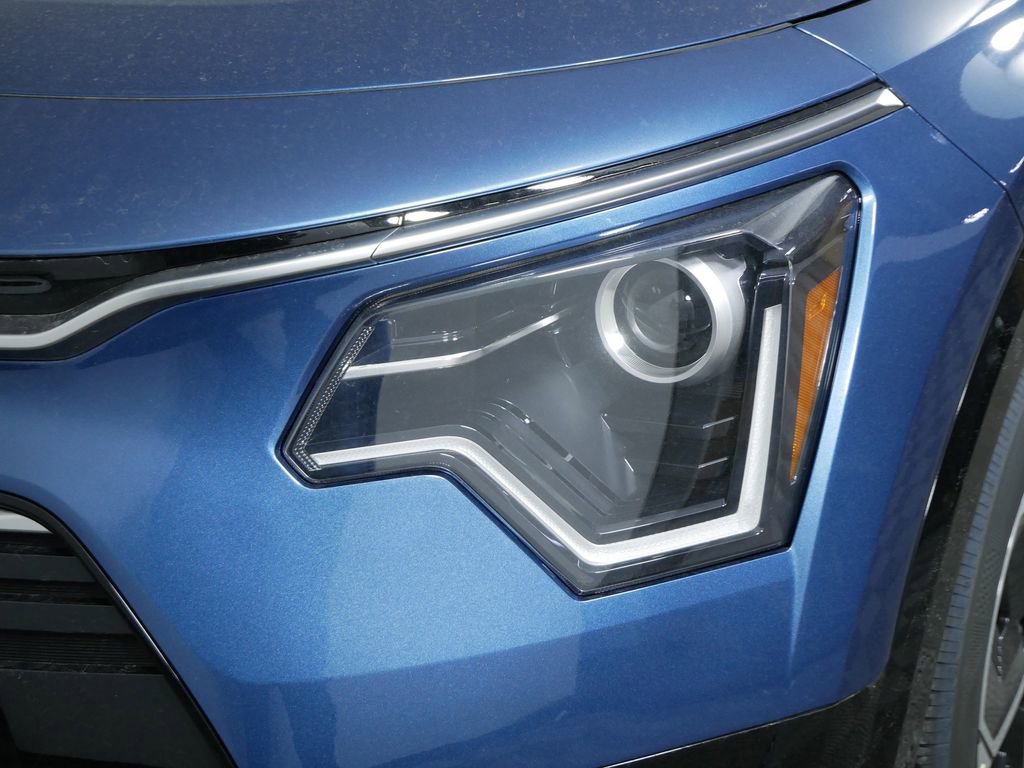 New 2026 Kia Niro SX image 14