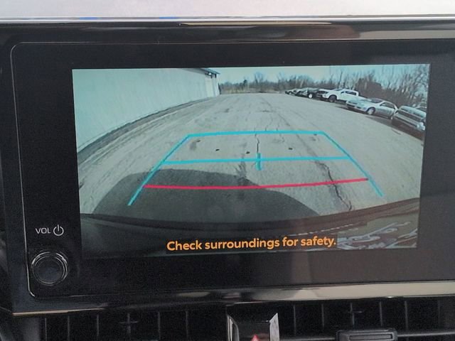 Used 2024 Toyota Corolla Cross LE image 16