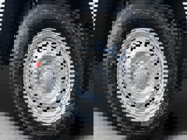 New 2026 Ford Maverick XL image 8