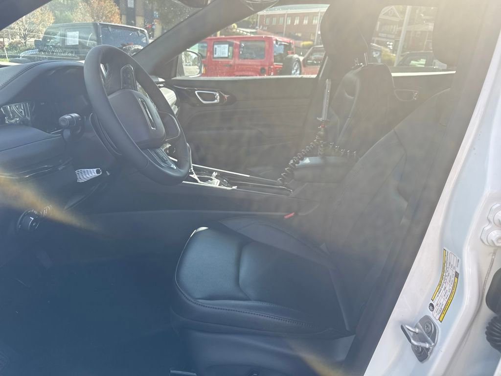 New 2026 Jeep Compass Limited w/ Sun, Sound & Navigation Group image 10