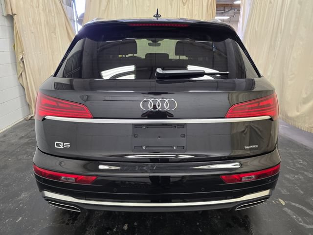 Used 2023 Audi Q5 2.0T Premium w/ Convenience Package AWD/4WD image 7