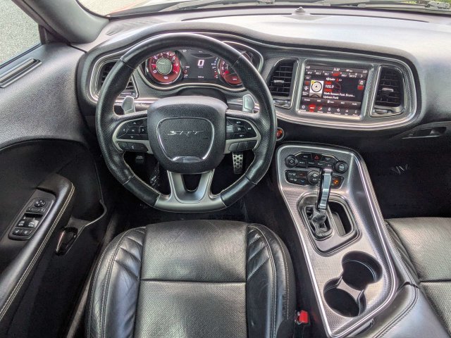 Used 2018 Dodge Challenger SRT Hellcat RWD image 15