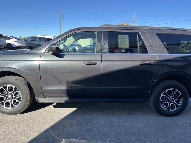 Used 2023 Ford Expedition Max XLT image 7