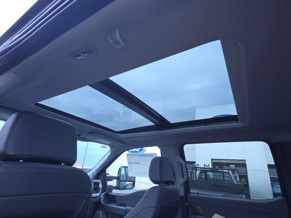 New 2025 Ford F350 Lariat w/ FX4 Off-Road Package image 22