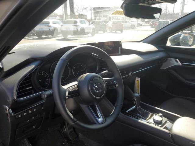 New 2026 MAZDA MAZDA3 Hatchback w/Premium Plus Pkg image 8