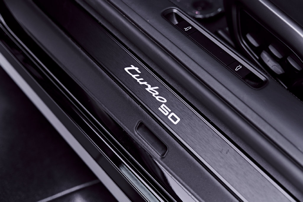 Used 2025 Porsche 911 Turbo S AWD/4WD image 41