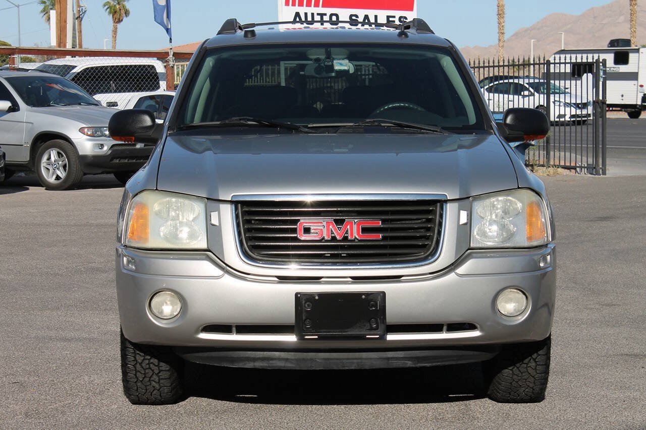 Used 2005 GMC Envoy XL SLT RWD image 3