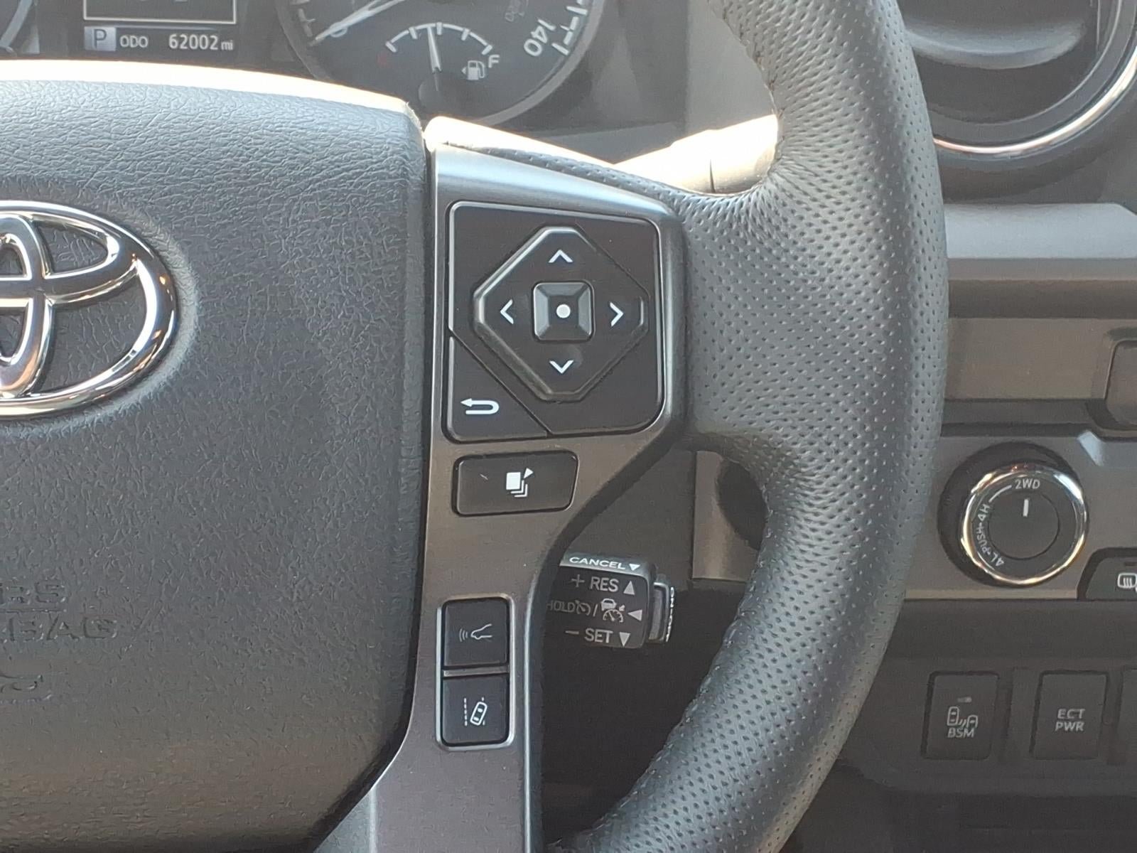 Used 2023 Toyota Tacoma TRD Off-Road w/ Technology Package AWD/4WD image 11