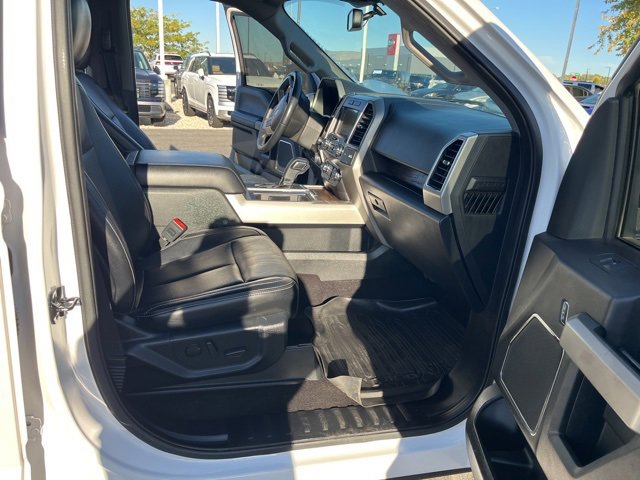 Used 2019 Ford F150 Lariat w/ Trailer Tow Package image 19
