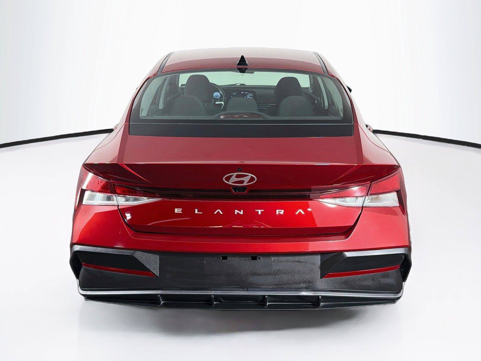 Used 2024 Hyundai Elantra SEL FWD image 10