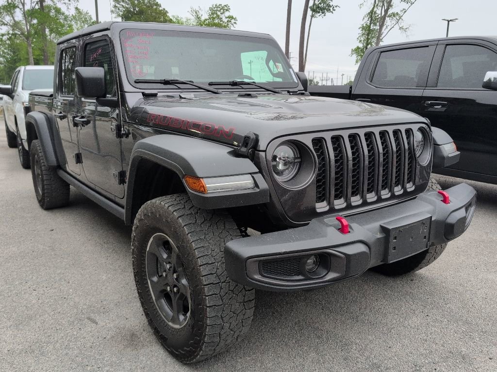 Used 2023 Jeep Gladiator Rubicon w/ Cold Weather Group AWD/4WD image 2