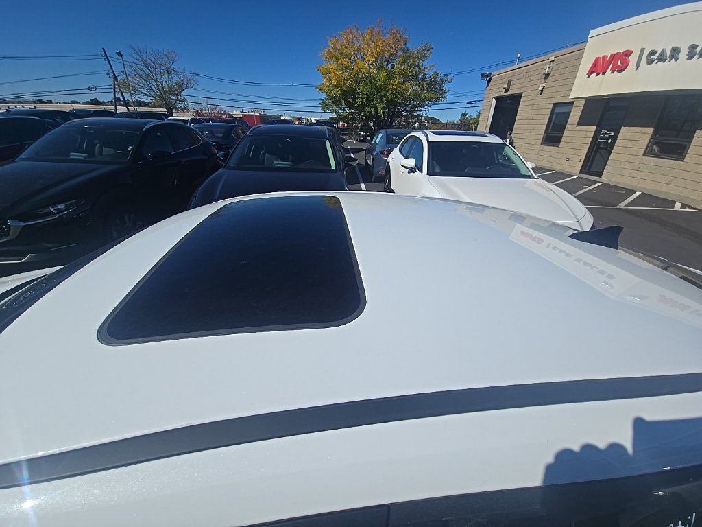 Used 2025 Hyundai Elantra SEL FWD image 5