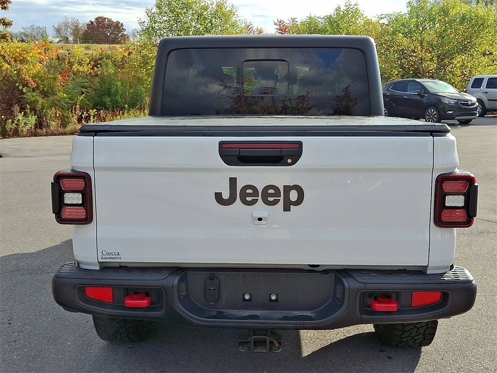 Used 2024 Jeep Gladiator Rubicon w/ Technology Group image 8