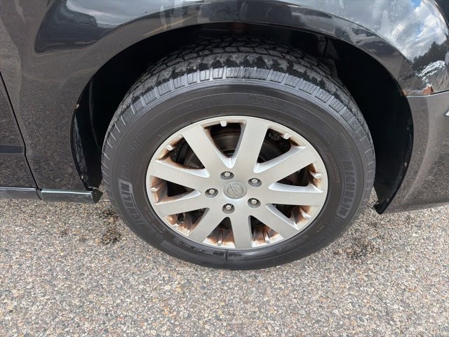 Used 2012 Chrysler Town & Country Touring-L w/ Driver Convenience Group image 5