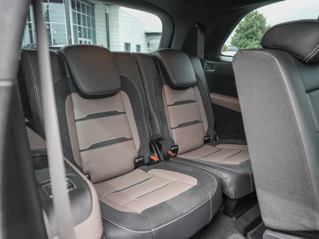 Certified 2022 Mercedes-Benz GLS 63 AMG 4MATIC image 36