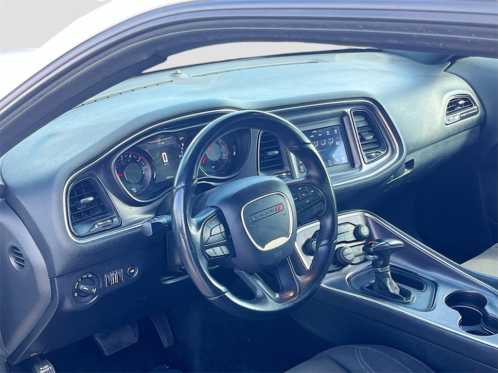 Used 2018 Dodge Challenger SXT w/ Blacktop Package image 9