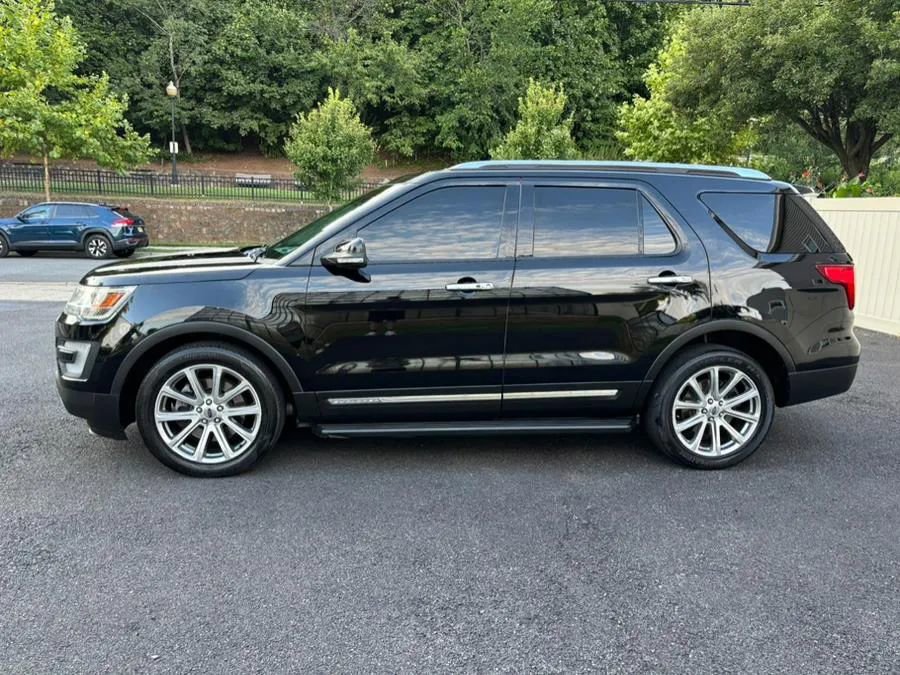 Used 2017 Ford Explorer Limited image 4