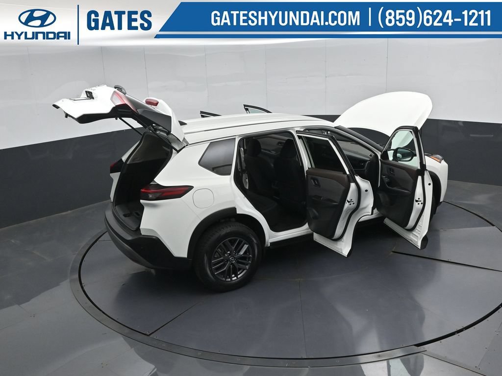 Used 2023 Nissan Rogue S FWD image 50