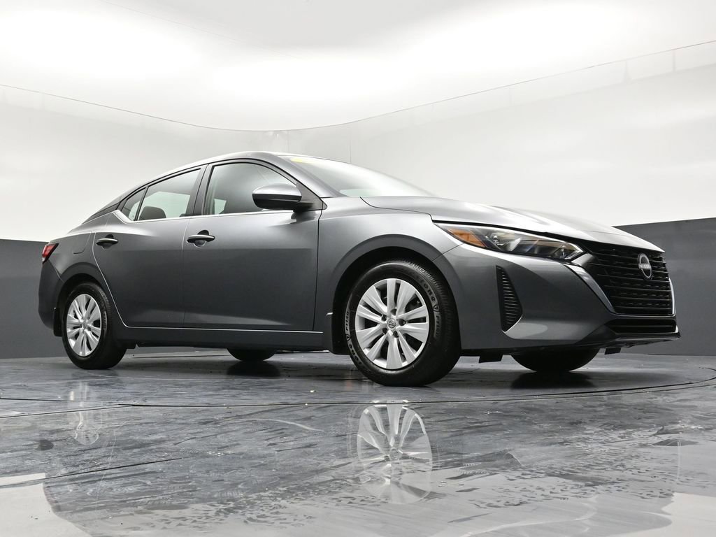 Certified 2025 Nissan Sentra S image 27
