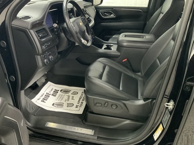 Used 2024 Chevrolet Suburban LT AWD/4WD image 16