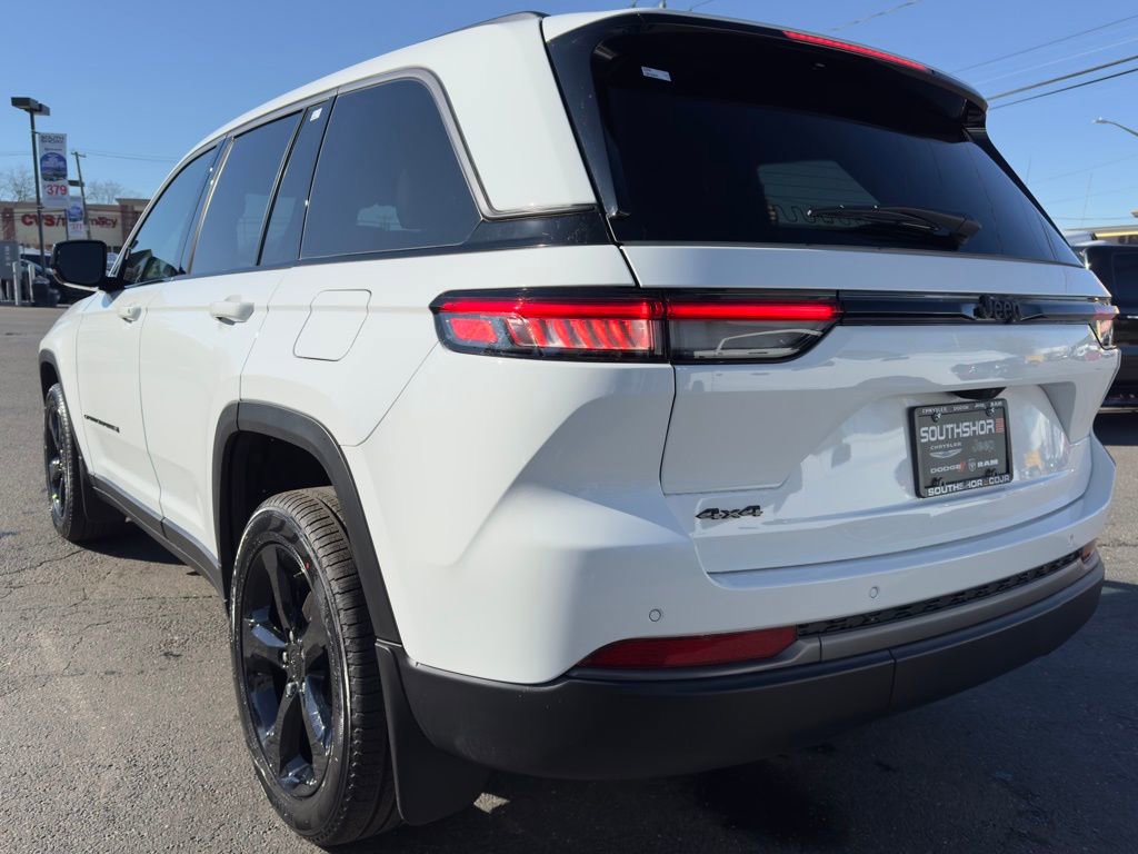 New 2026 Jeep Grand Cherokee Limited w/ Limited Altitude Package image 5