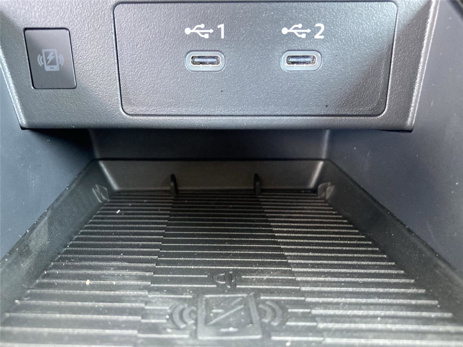 New 2025 Nissan Kicks SR image 22