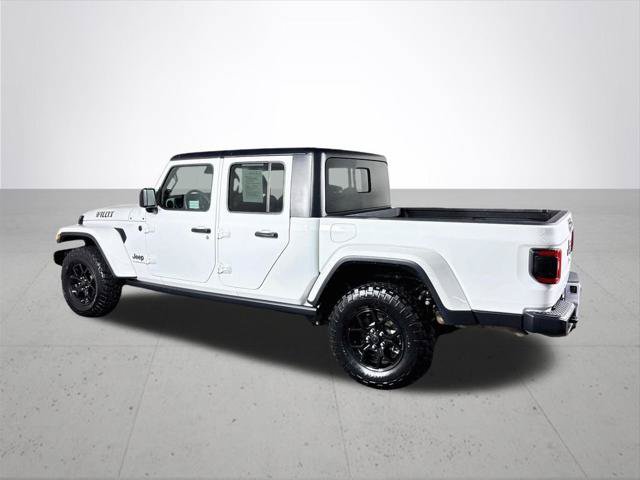 Certified 2025 Jeep Gladiator Sport AWD/4WD image 9