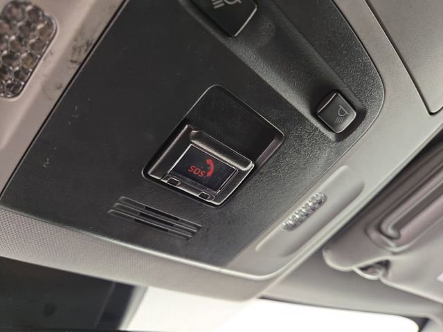 Used 2024 Toyota Camry SE image 25