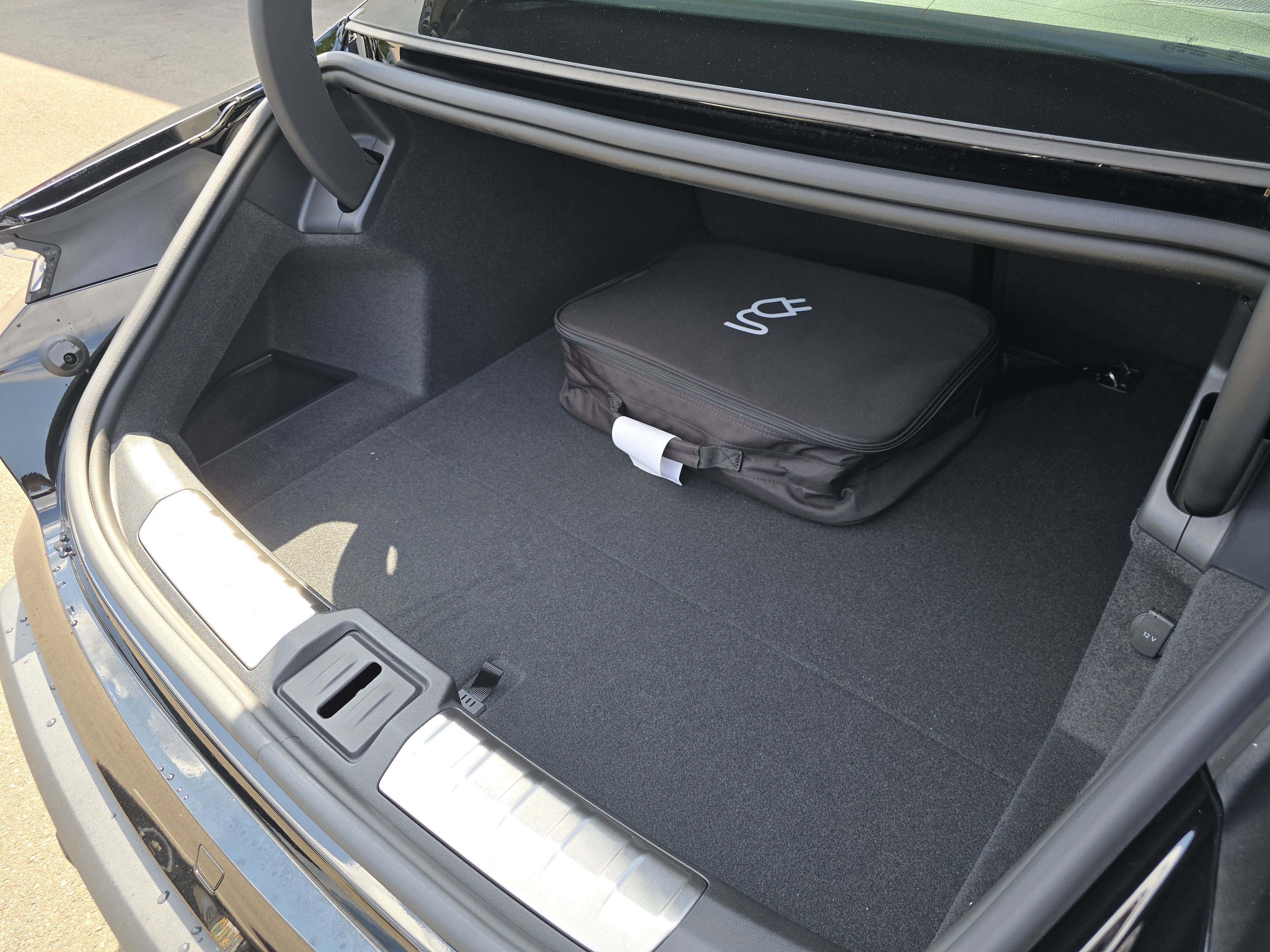 New 2025 Porsche Taycan image 14