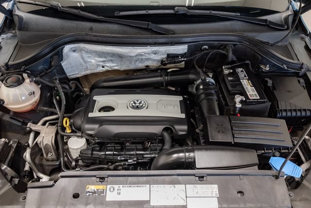 Used 2018 Volkswagen Tiguan Limited w/ Premium Package AWD/4WD image 3