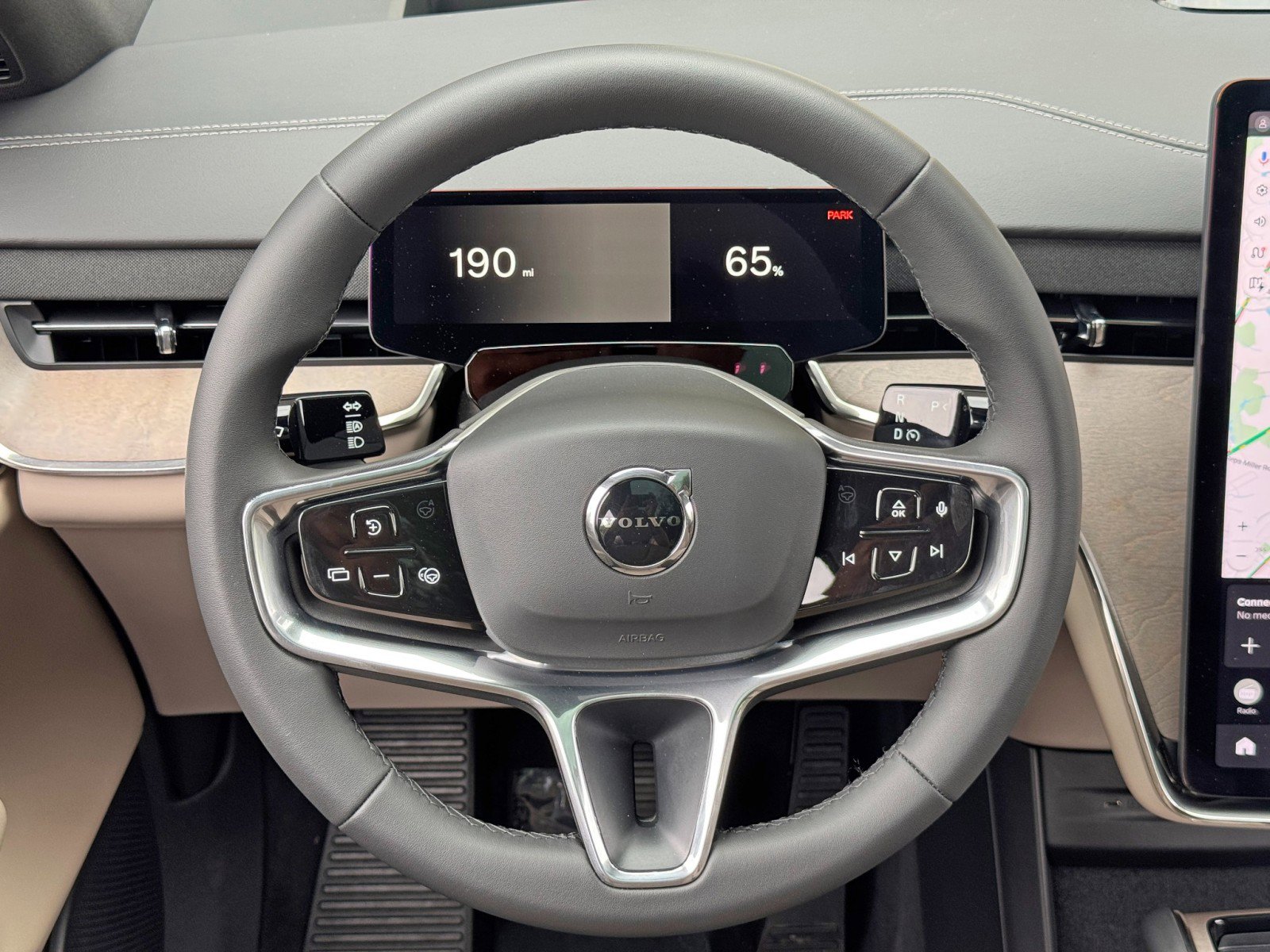 Used 2025 Volvo EX90 Ultra AWD/4WD image 21
