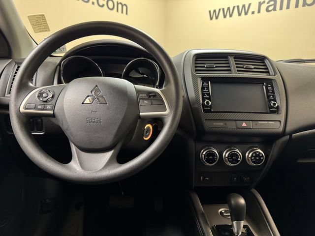 Used 2025 Mitsubishi Outlander Sport ES AWD/4WD image 9
