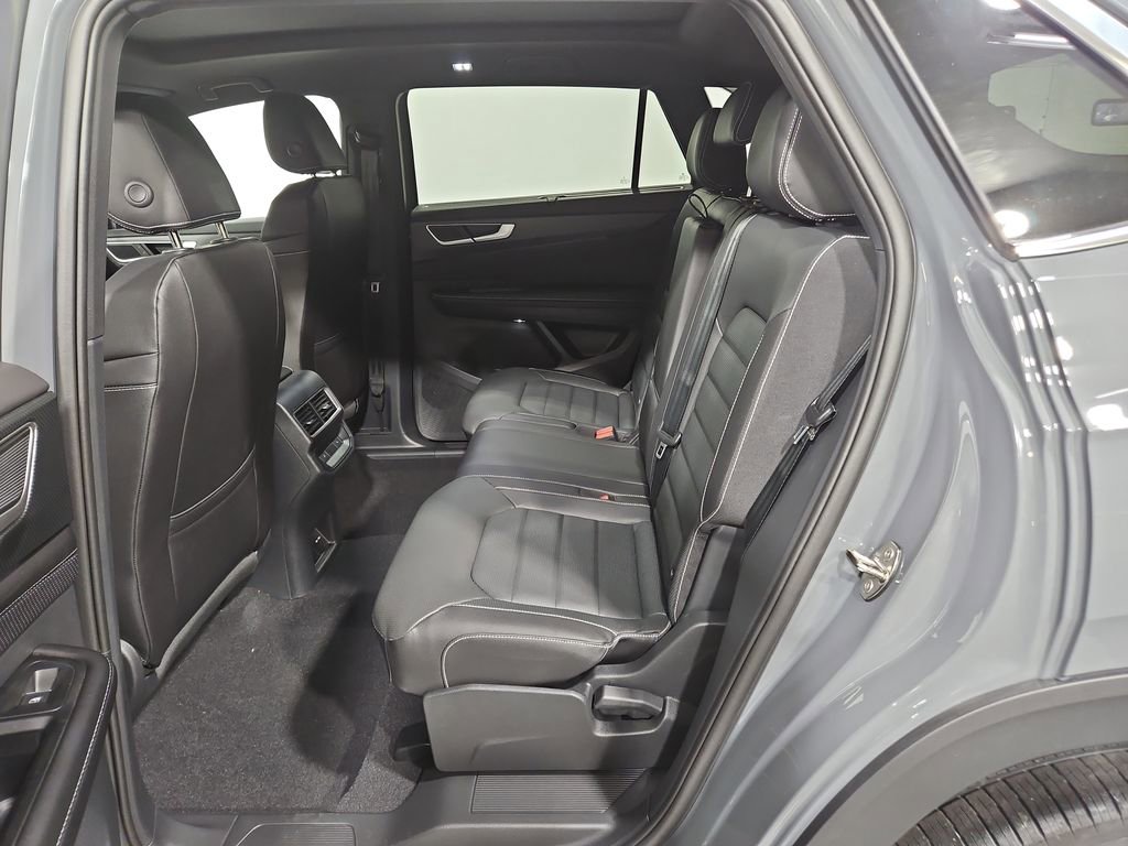 New 2026 Volkswagen Atlas Cross Sport SEL image 23