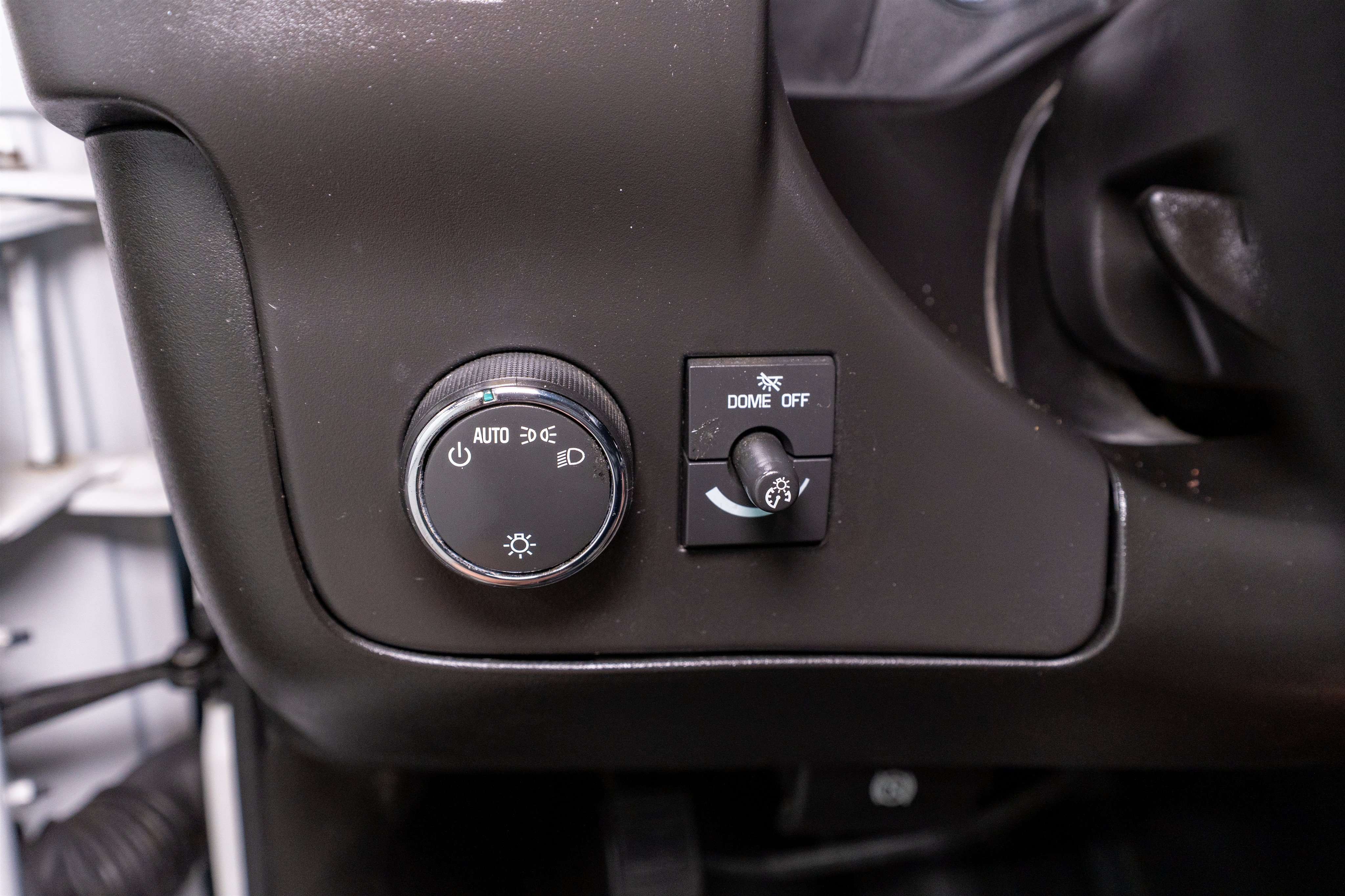 Used 2021 Chevrolet Express 2500 RWD image 27