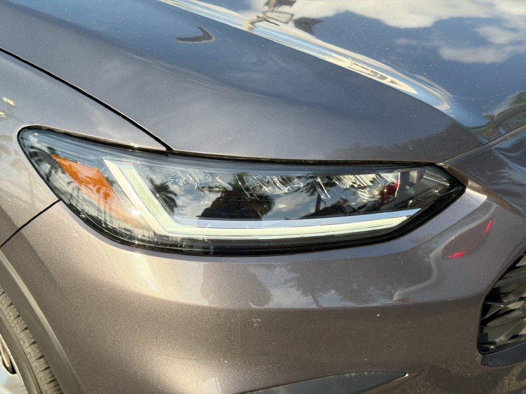 Certified 2025 Honda HR-V LX image 33