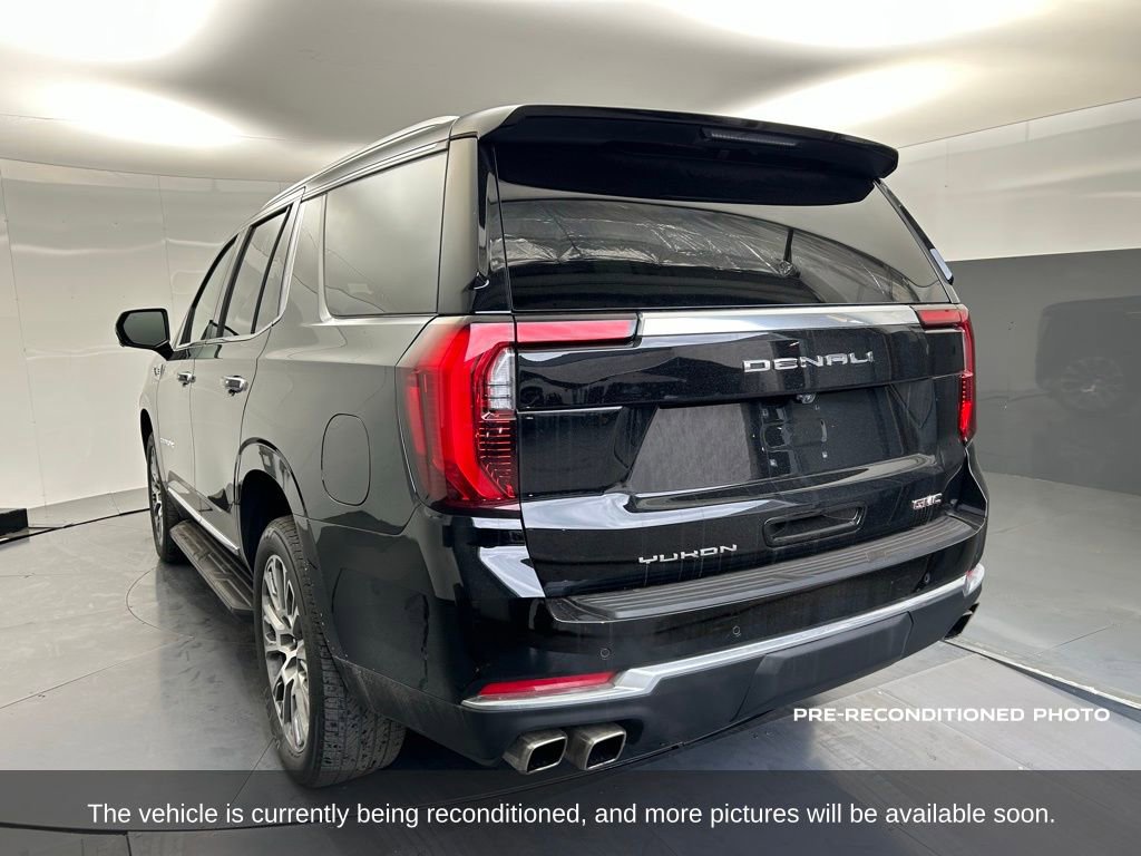 Used 2025 GMC Yukon Denali image 3