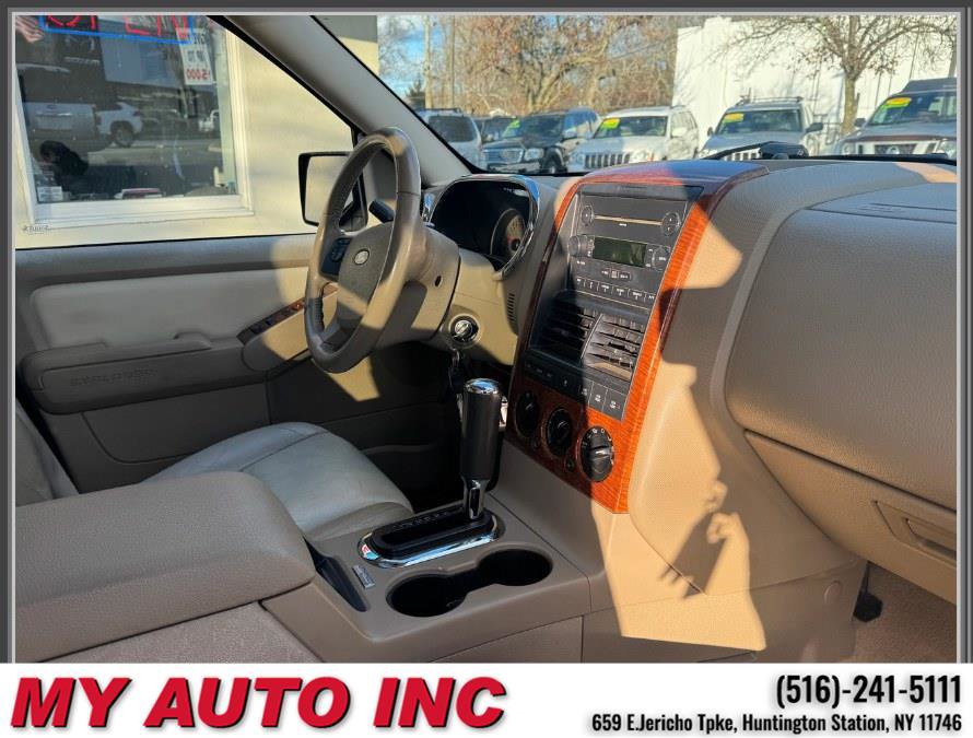 Used 2008 Ford Explorer Eddie Bauer image 26