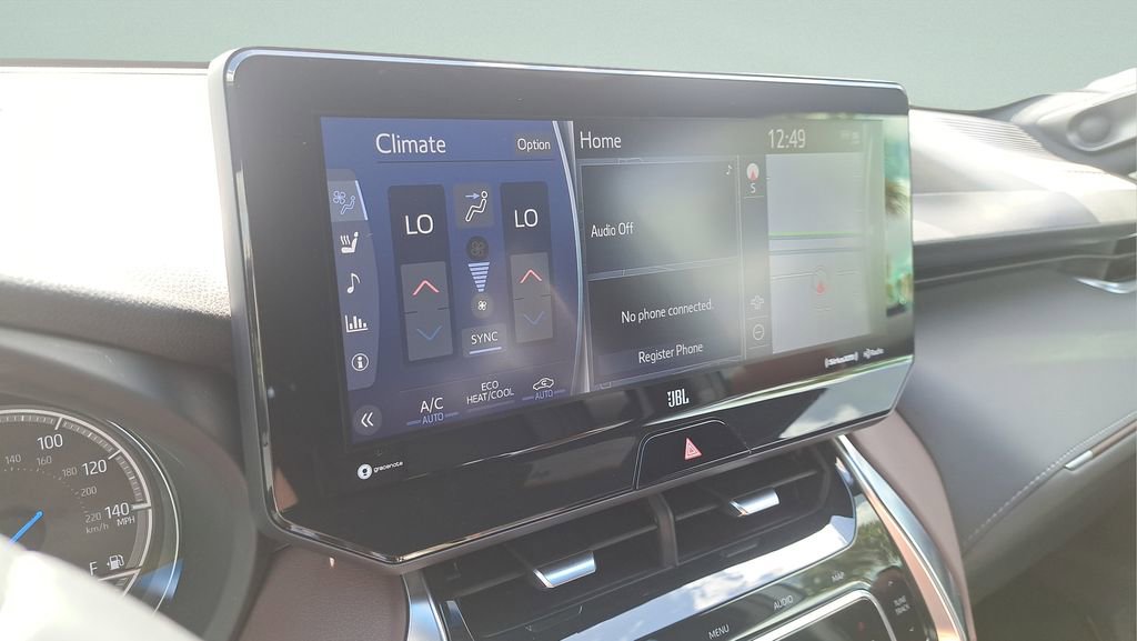 Certified 2021 Toyota Venza Limited image 21