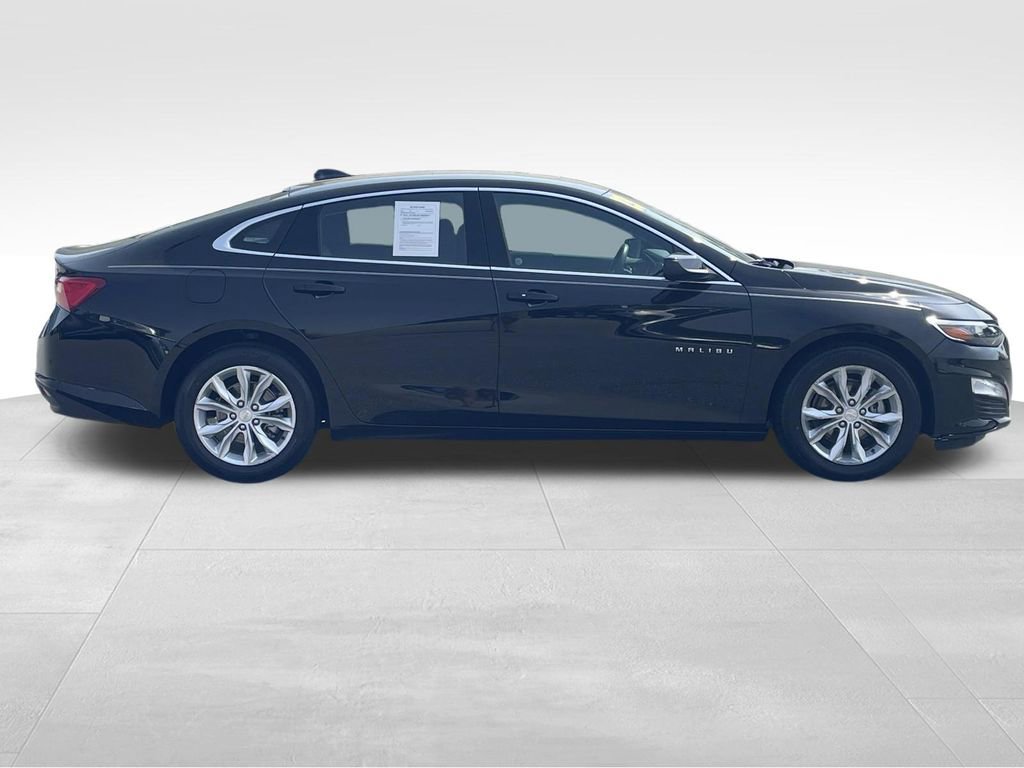 Used 2023 Chevrolet Malibu LT video 2