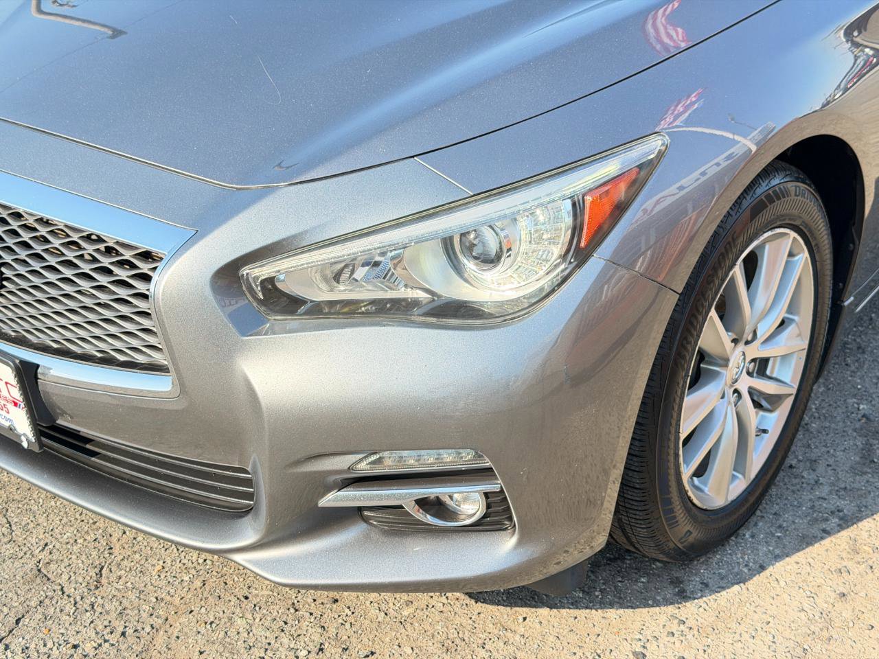 Used 2014 INFINITI Q50 AWD w/ Moonroof Package image 9