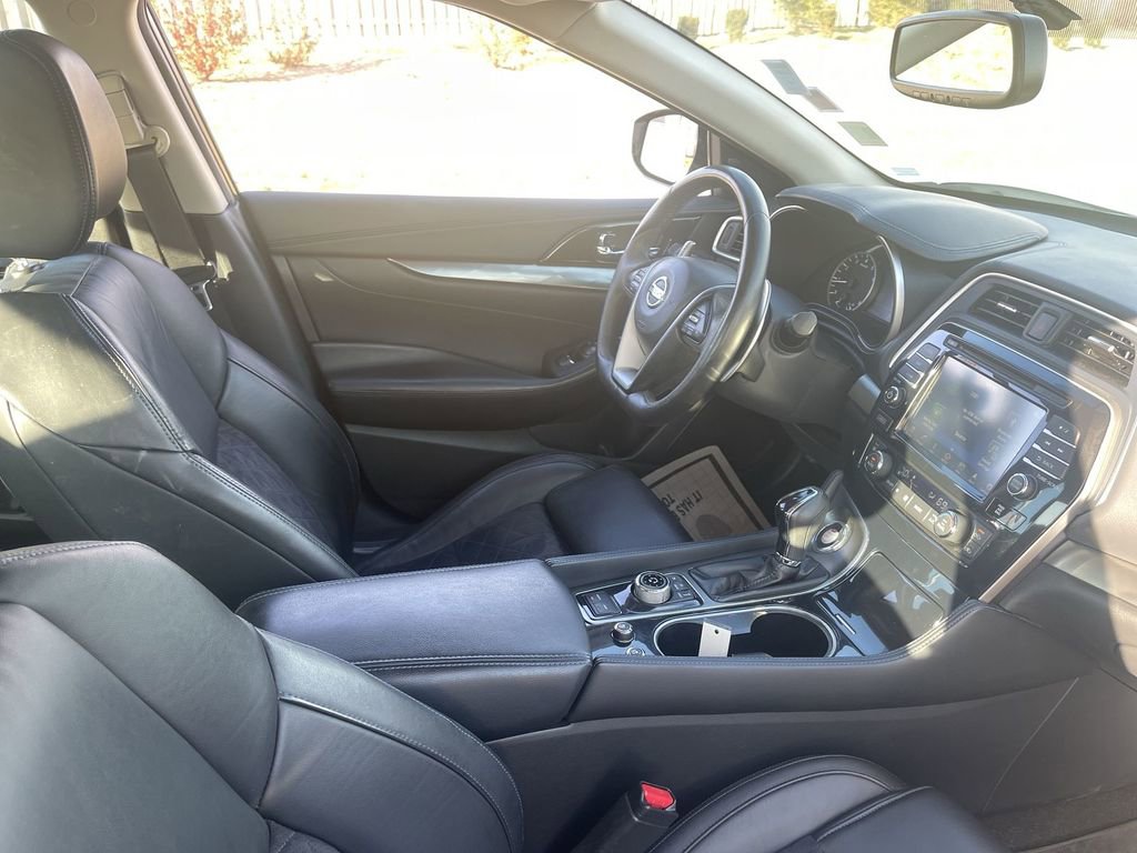 Used 2017 Nissan Maxima SR image 39