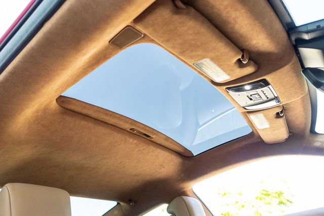 Used 2018 Lexus LC 500h image 13