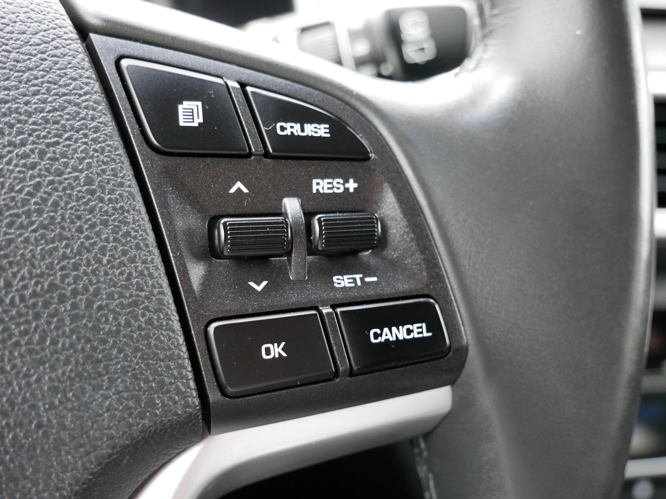 Used 2019 Hyundai Tucson Limited AWD/4WD image 28