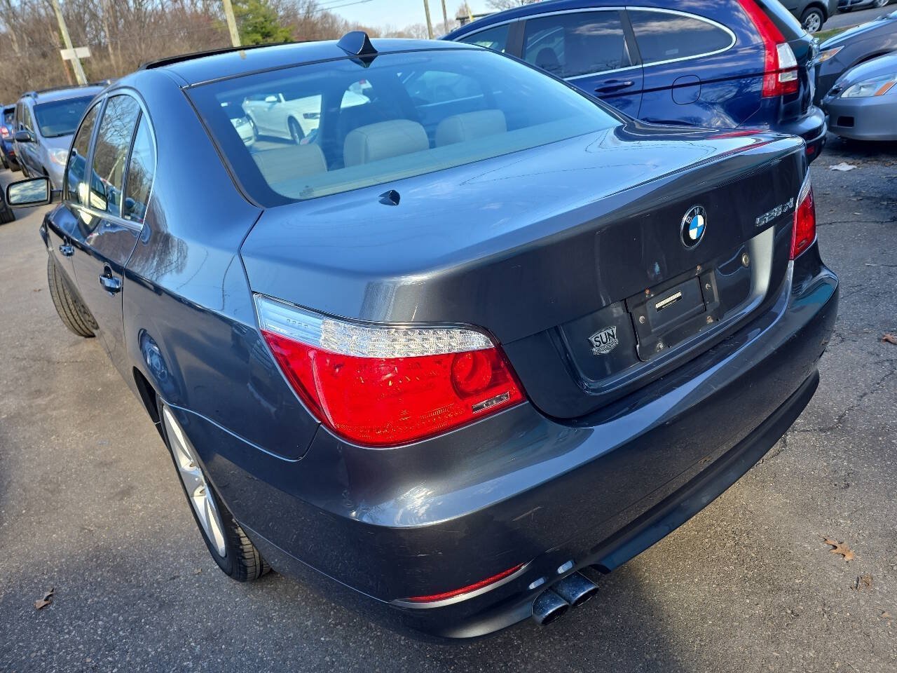 Used 2008 BMW 528xi Sedan AWD/4WD image 4