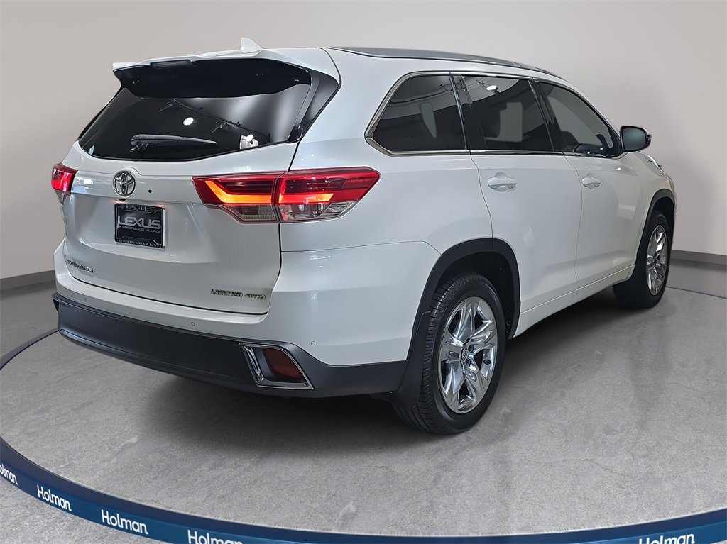 Used 2019 Toyota Highlander Limited image 6