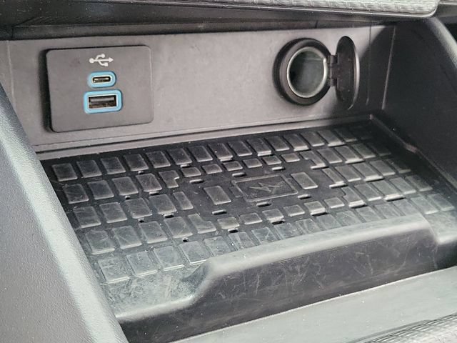 Used 2024 Ford Mustang Convertible RWD image 32